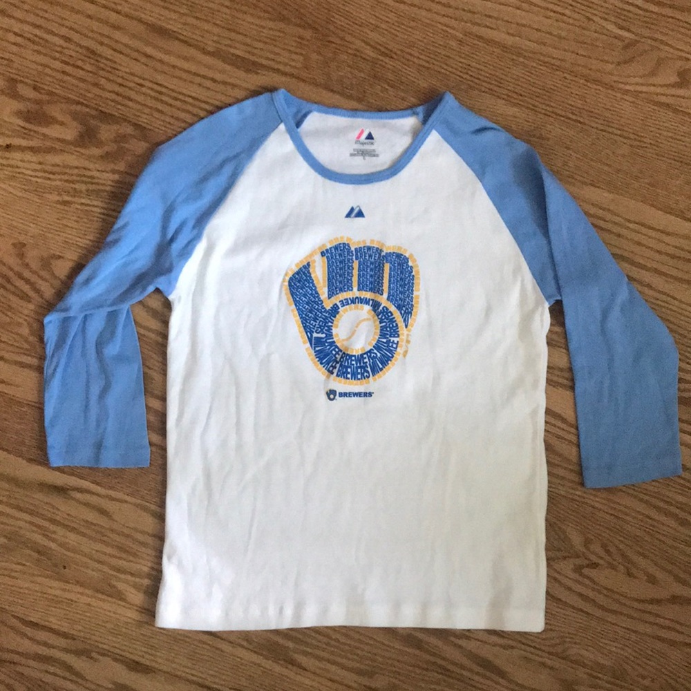 Milwaukee Brewers raglan shirt